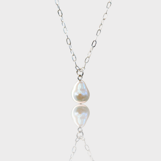 Sirène Baroque Pearl Necklace