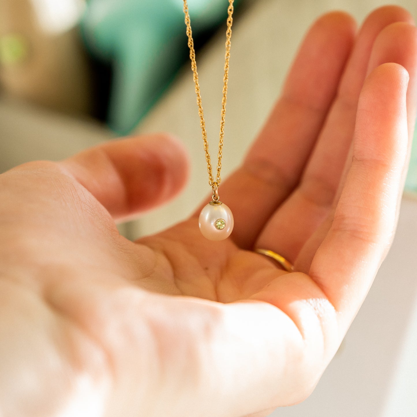 pearl peridot necklace